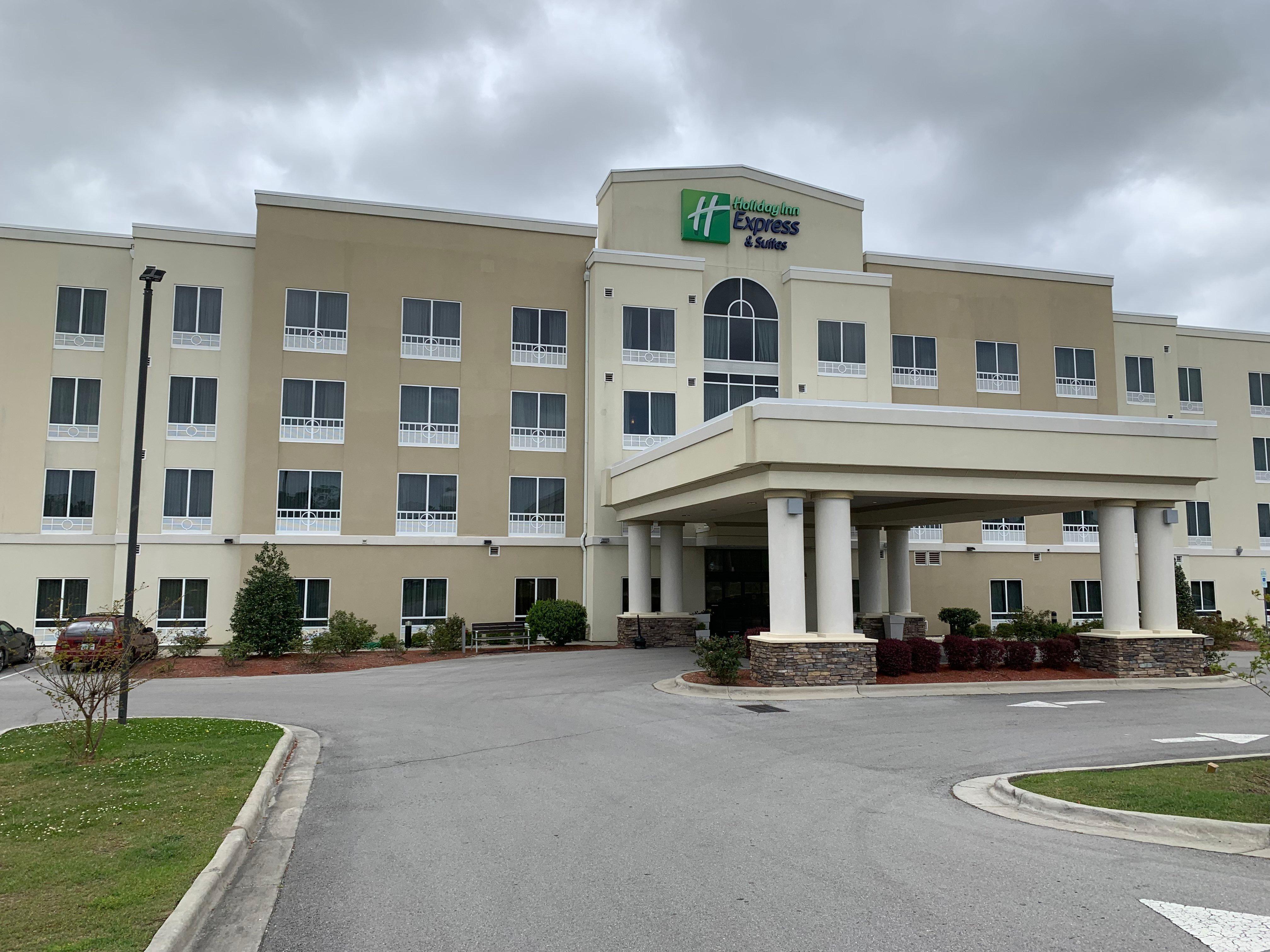 Holiday Inn Express & Suites Havelock Northwest New Bern By Ihg Exterior photo