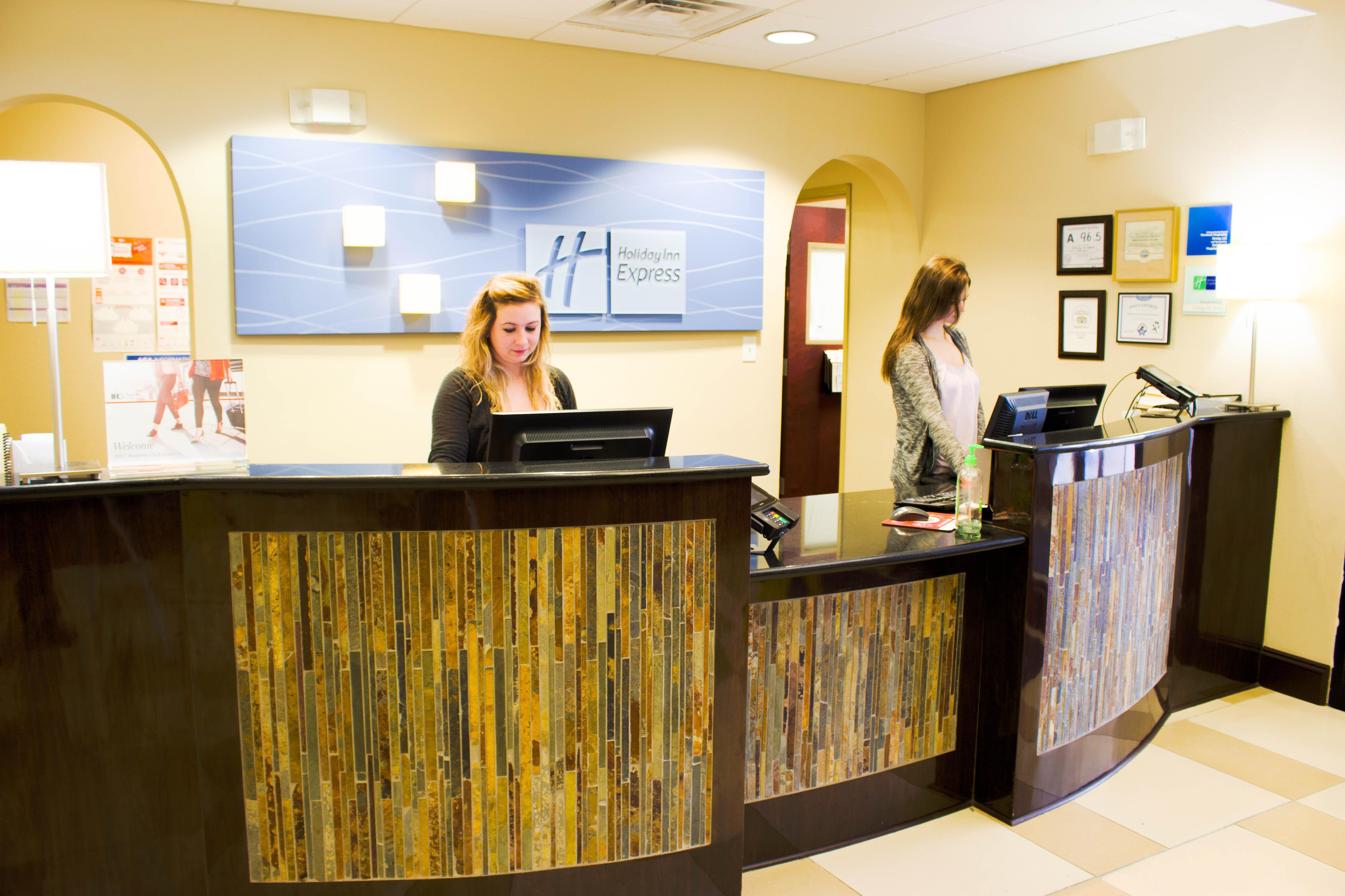 Holiday Inn Express & Suites Havelock Northwest New Bern By Ihg Exterior photo