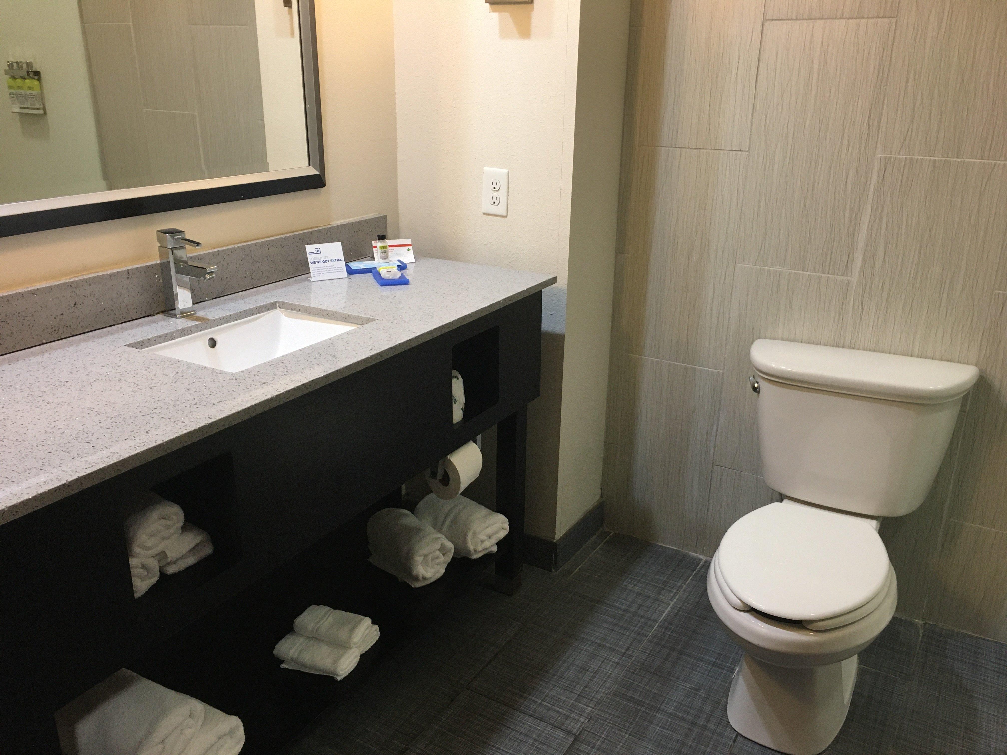 Holiday Inn Express & Suites Havelock Northwest New Bern By Ihg Exterior photo