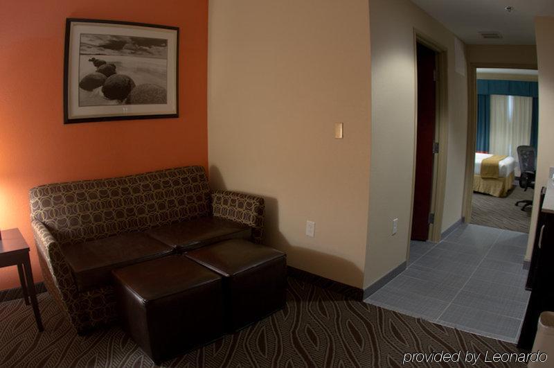 Holiday Inn Express & Suites Havelock Northwest New Bern By Ihg Room photo
